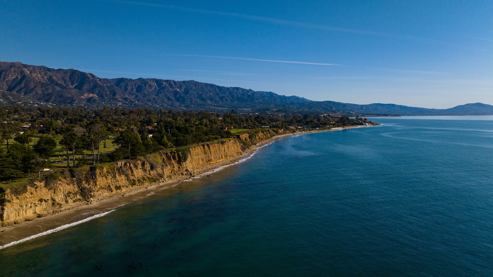 Professional post-construction cleaning team in Thousand Oaks transforming a construction site into a move-in ready space